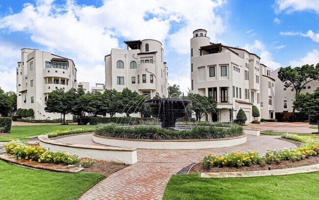 Building Photo - 5231 Calle Montilla Pl