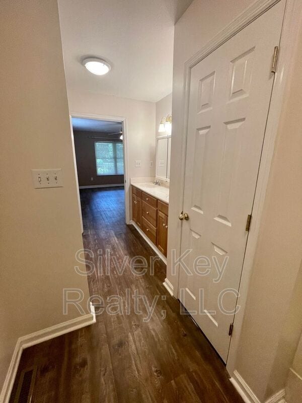 Building Photo - 127 Butler Dr
