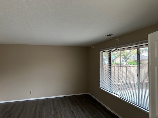 Building Photo - 1921 Bridgewood Way