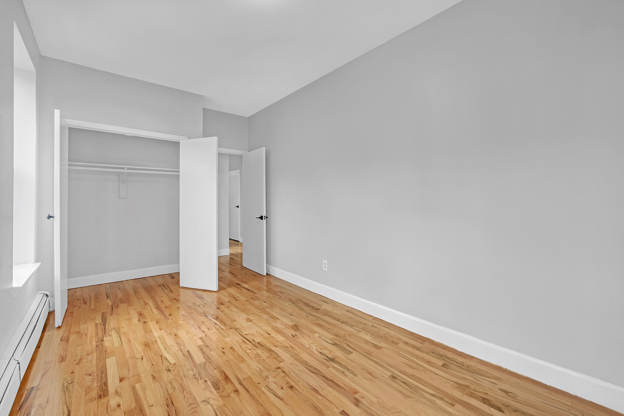 Building Photo - 253 Albany Ave