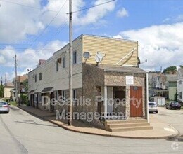 Building Photo - 161 Hall Ave