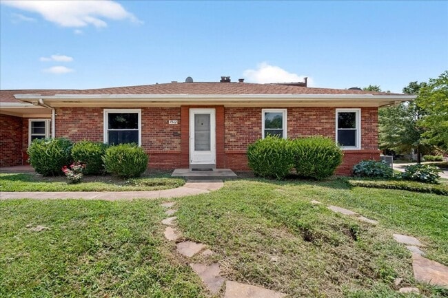 Building Photo - 7512 Dale Ave