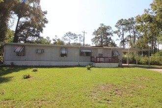 Building Photo - 8433 Pin Oak Rd