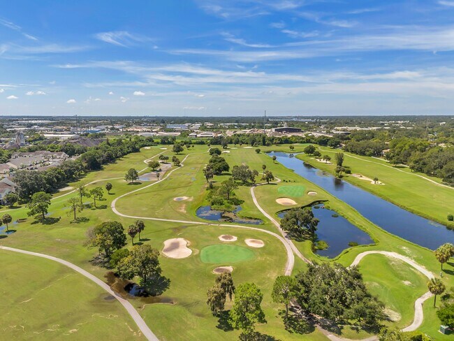 Building Photo - Country Club 6103
