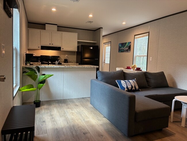 Building Photo - 5223 Chicory Cir