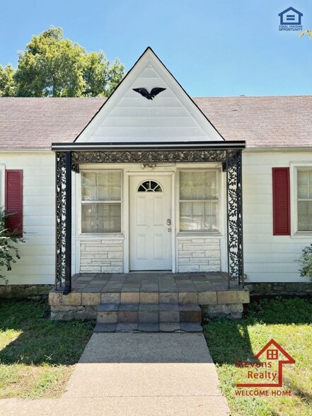 Building Photo - 316 Harrington Ave