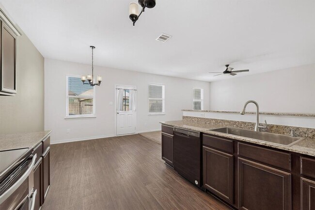 Building Photo - 1382 Breanna Ln