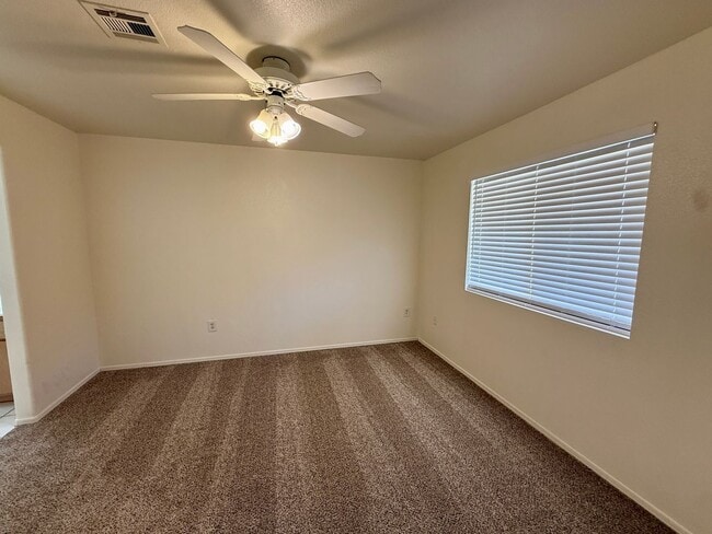 Building Photo - 2 Story Townhouse - Rancho Del Oro