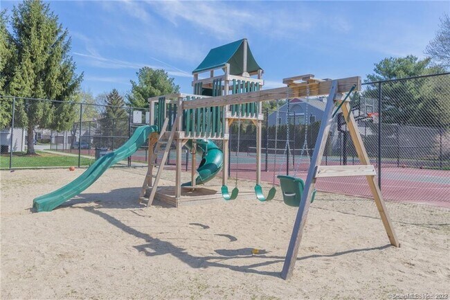 Building Photo - 1101 Mill Pond Dr