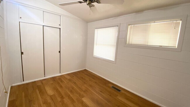 Building Photo - COMINF SOON. 11/14.  Beautiful 3 Bedroom, ...
