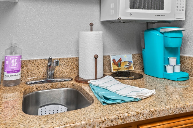 Building Photo - 7200 N Ocean Blvd