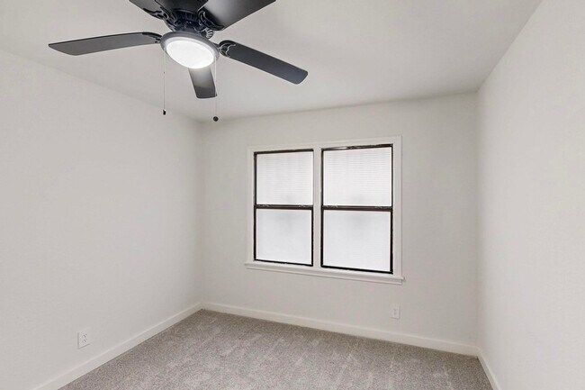 Building Photo - 4109 Fortune Ln