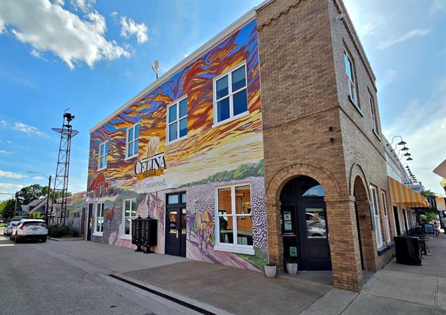 Building Photo - 509 S Arizona Dr