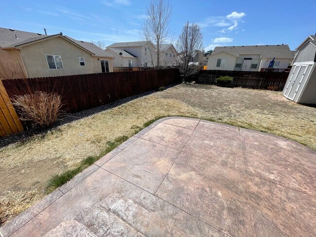 Building Photo - Beautiful 3 Bedroom 3 Bath Home Close to Ft Carson and Peterson AFB!!!