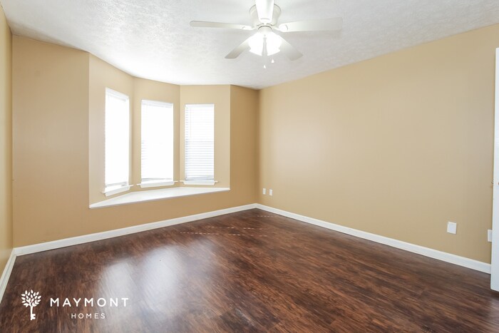 Building Photo - 913 Mister Lake Ct