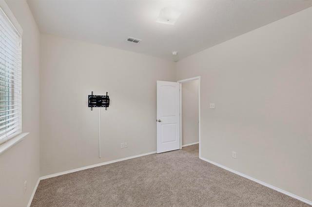 Building Photo - 2224 Loreto Dr