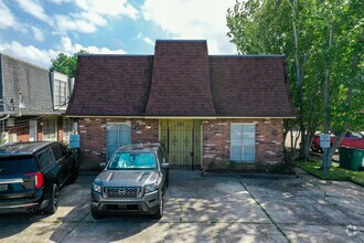 Building Photo - 3012 12th St