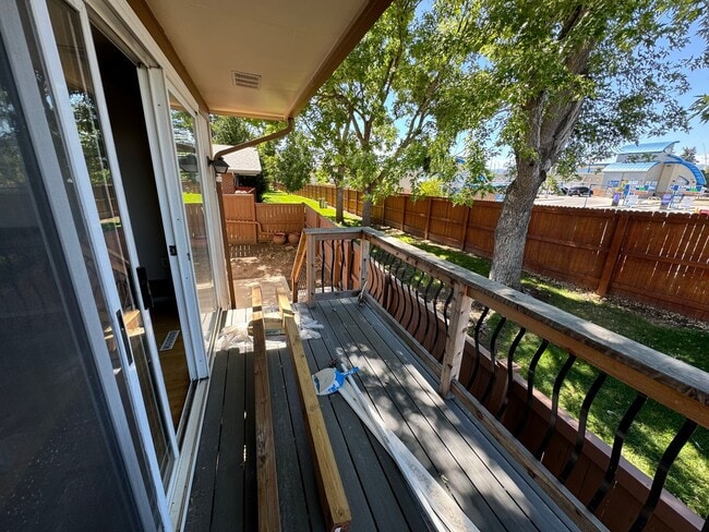 Building Photo - Lovely home in the Villas Community - Age Restricted Community 55+
