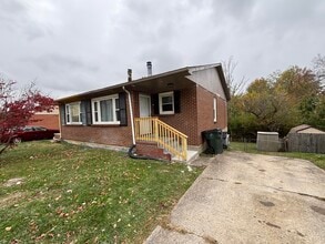 Building Photo - 1177 Mt Rushmore Way