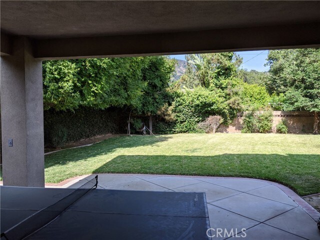Building Photo - 2150 Highland Vista Dr