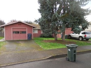 Building Photo - 4117 Bluebelle Way