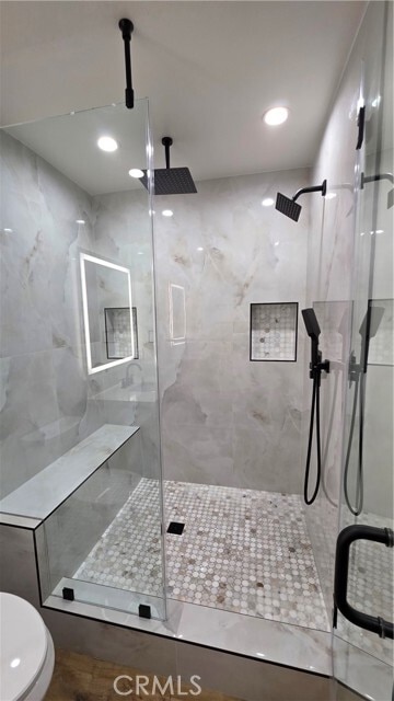 Building Photo - 7047 Nestle Ave