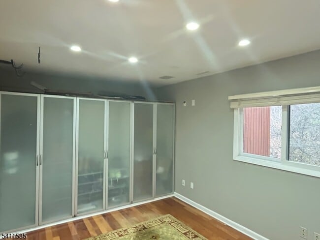 Building Photo - 2 Winter Park Dr