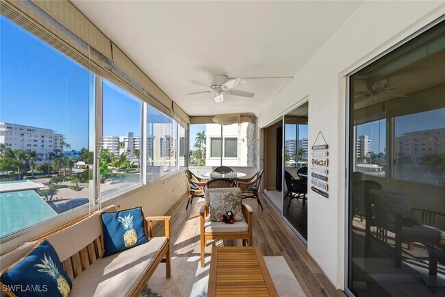 Building Photo - 3420 Gulf Shore Blvd N