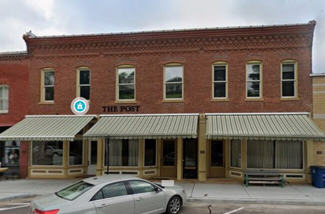 Primary Photo - 129 Front St
