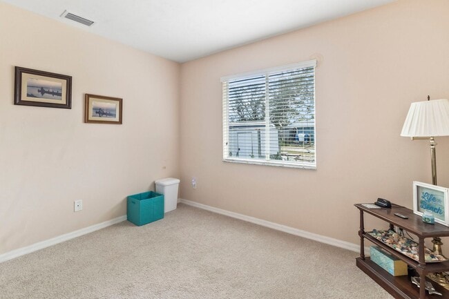 Building Photo - $1,795/month ** Furnished * Annual / Short Term * 3 bed / 2 Bath * Single Family * North Port