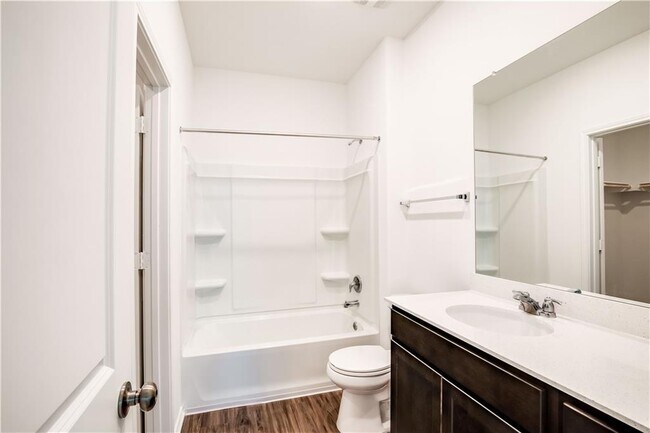 Building Photo - 328 Mica Trl