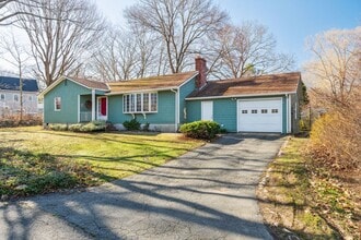 Building Photo - 17 Hillside Rd