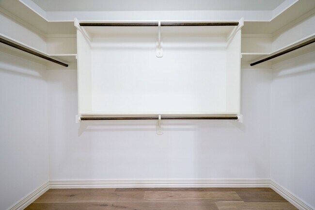 Building Photo - 14470 Summerleaf Ln