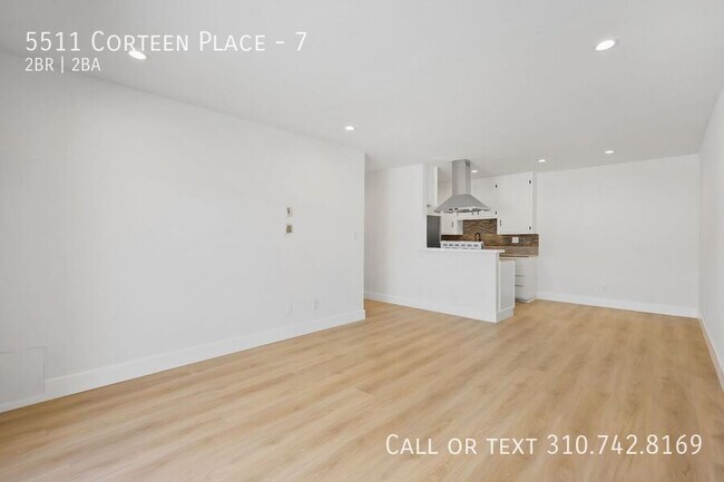 Building Photo - 5511 Corteen Pl