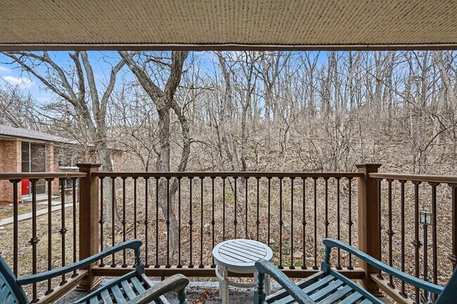Building Photo - 1245 Island Dr