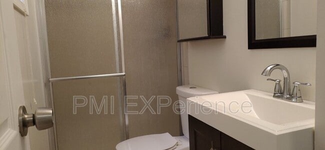 Building Photo - 204 Taurus Dr