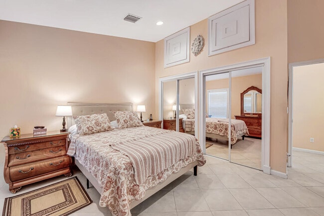 Building Photo - 6255 Timberlakes Way