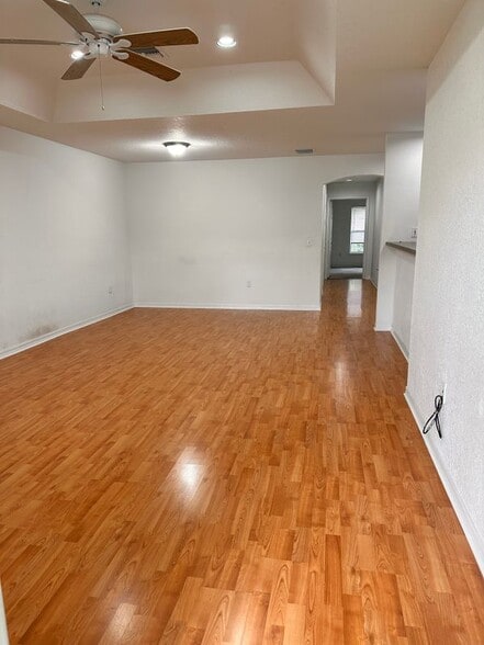 Primary Photo - 1825 E Royal Tern Ln