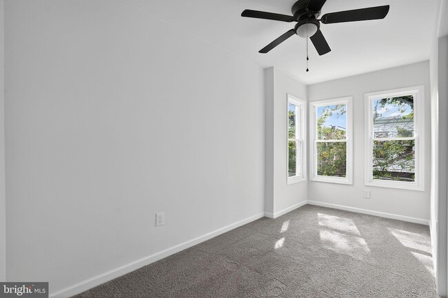 Building Photo - 4324 Otter St