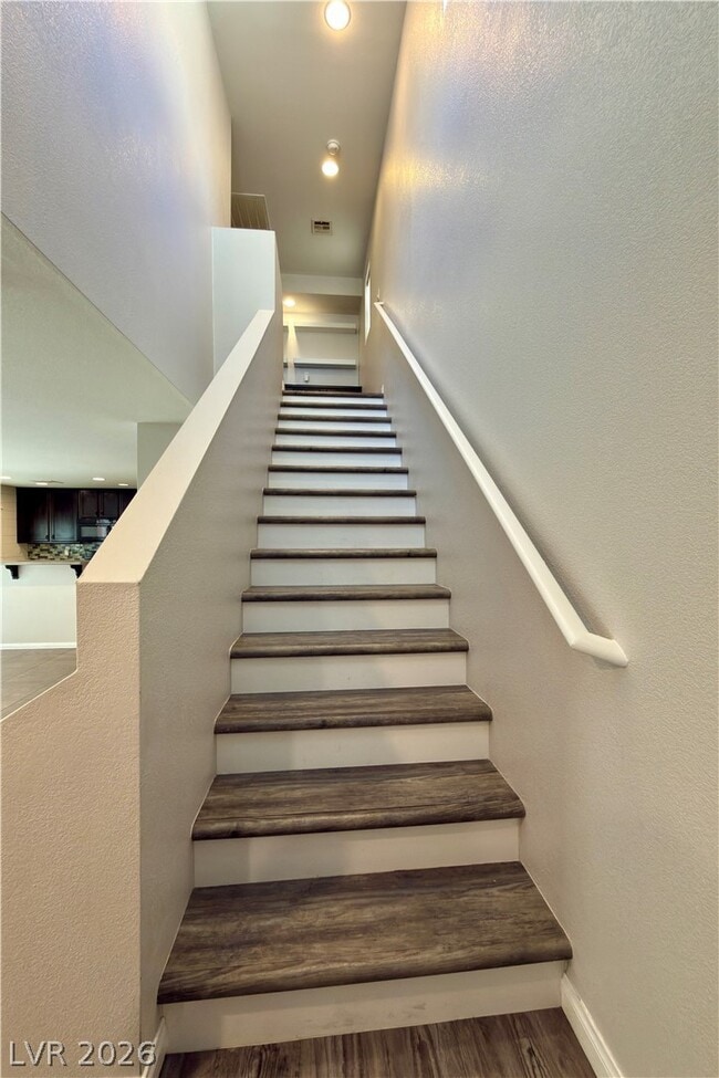 Building Photo - 9937 Baron Coast St