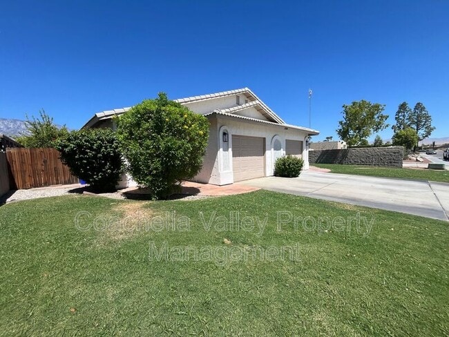Building Photo - 32205 Cielo Vista Rd