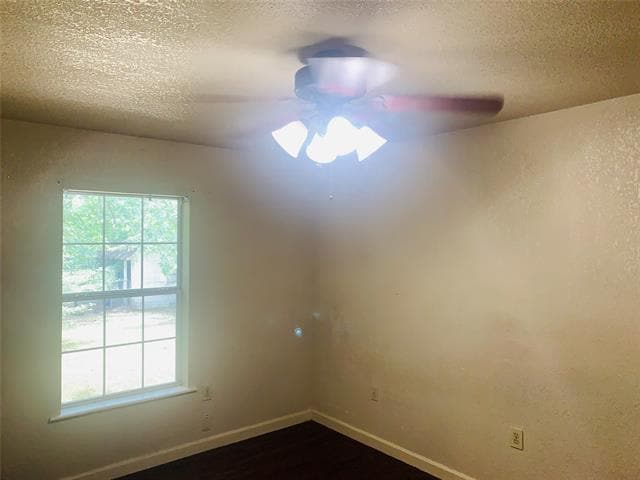 Building Photo - 7308 Ravehill Ln