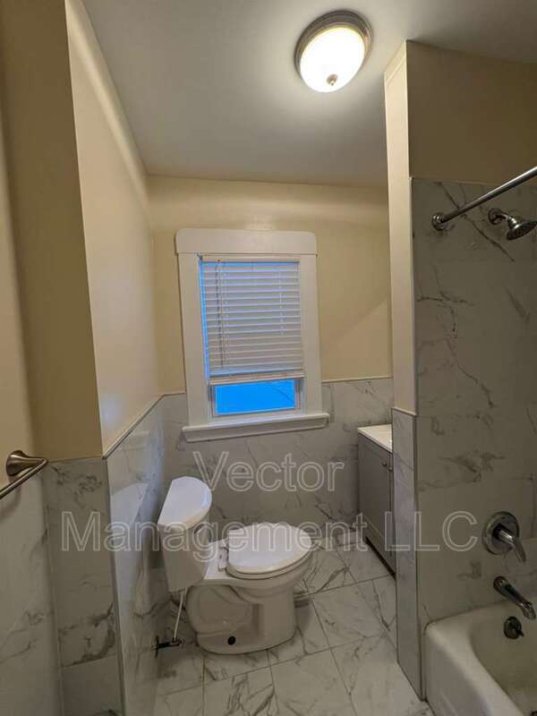 Building Photo - 1400 Ella T Grasso Blvd