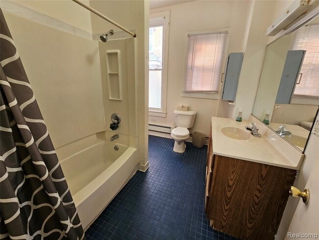 Building Photo - 921 Mary St