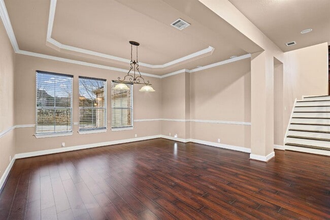 Building Photo - 334 Blazing Star Dr