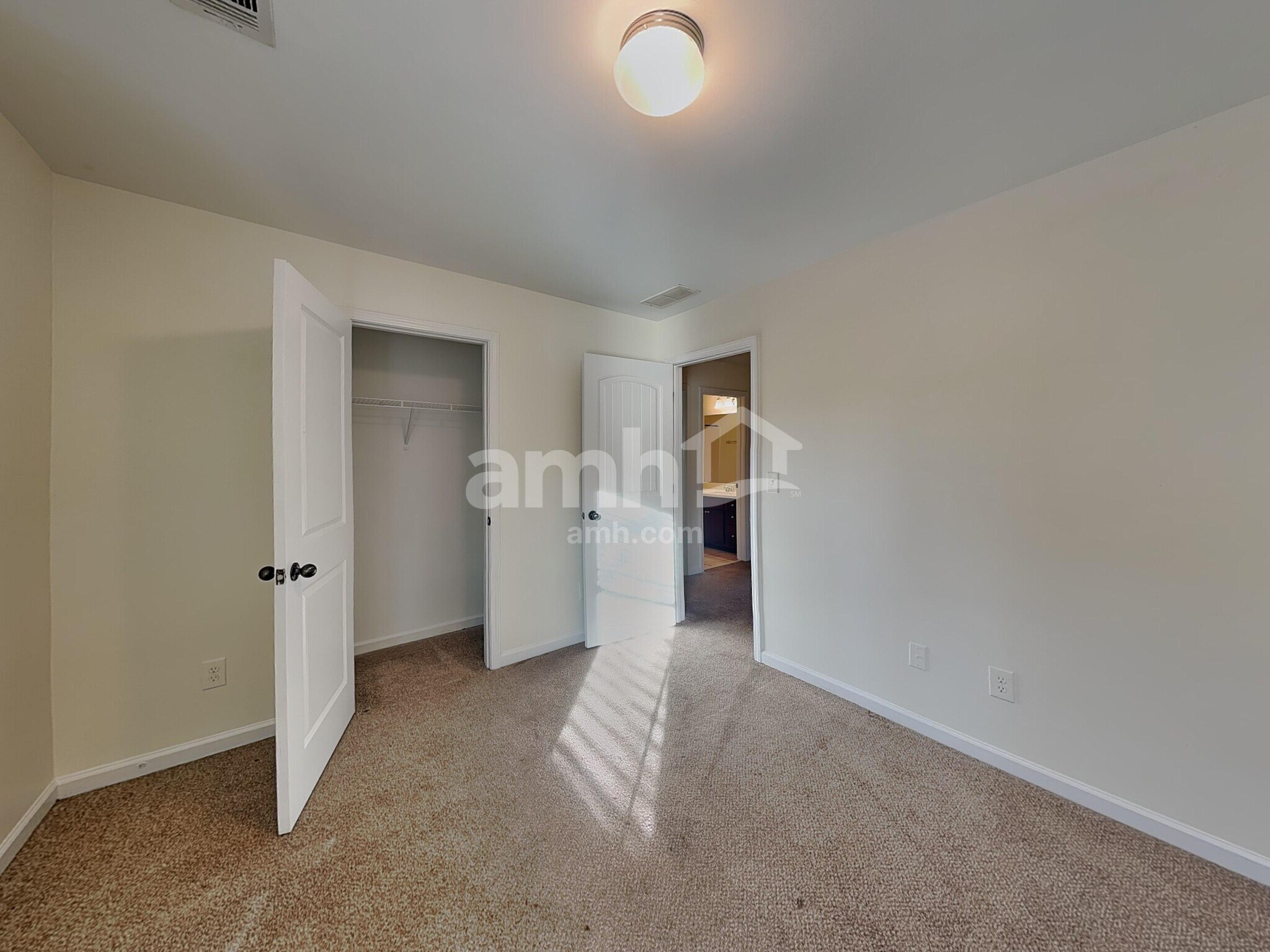 Building Photo - 4863 Clarkstone Dr