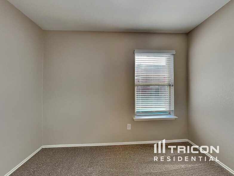 Building Photo - 15426 Rancho Joya Wy
