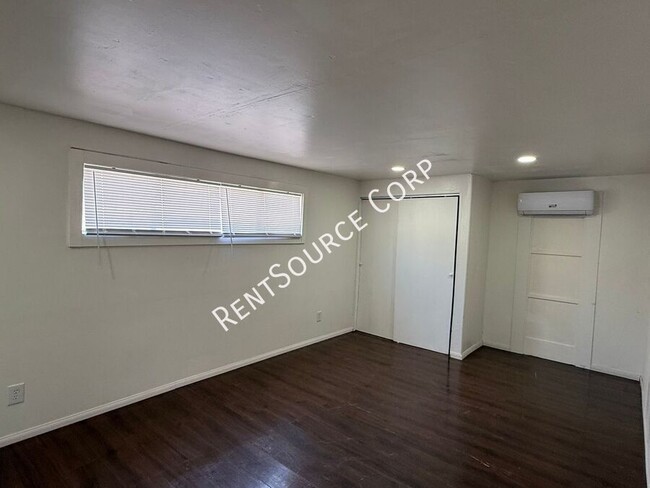 Building Photo - 26335 Community Blvd