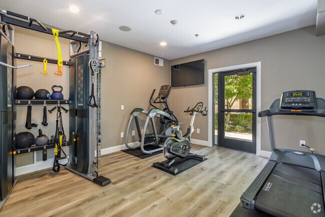 Fitness Center - CASTELLINO @ LAGUNA WEST