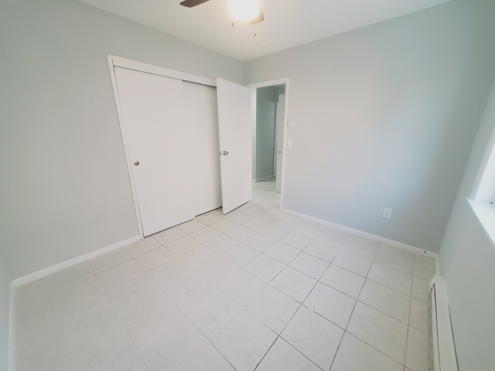 Building Photo - 16 N Taylor Ave